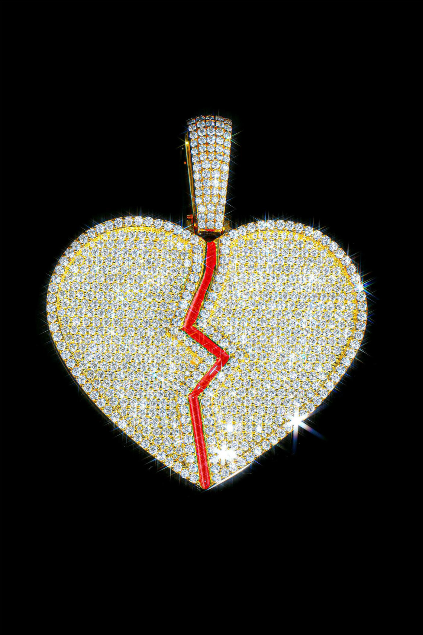 A heart-shaped pendant with a drop of glue, inlaid with moissanite