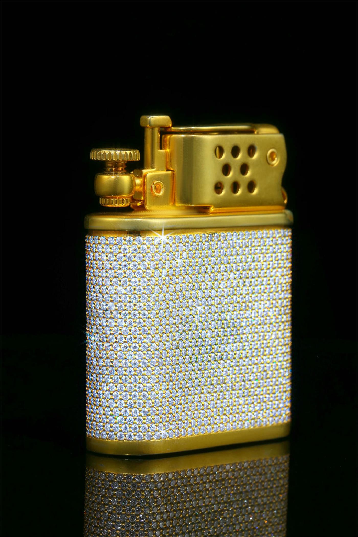 Zorro kerosene lighter made of 18K gold