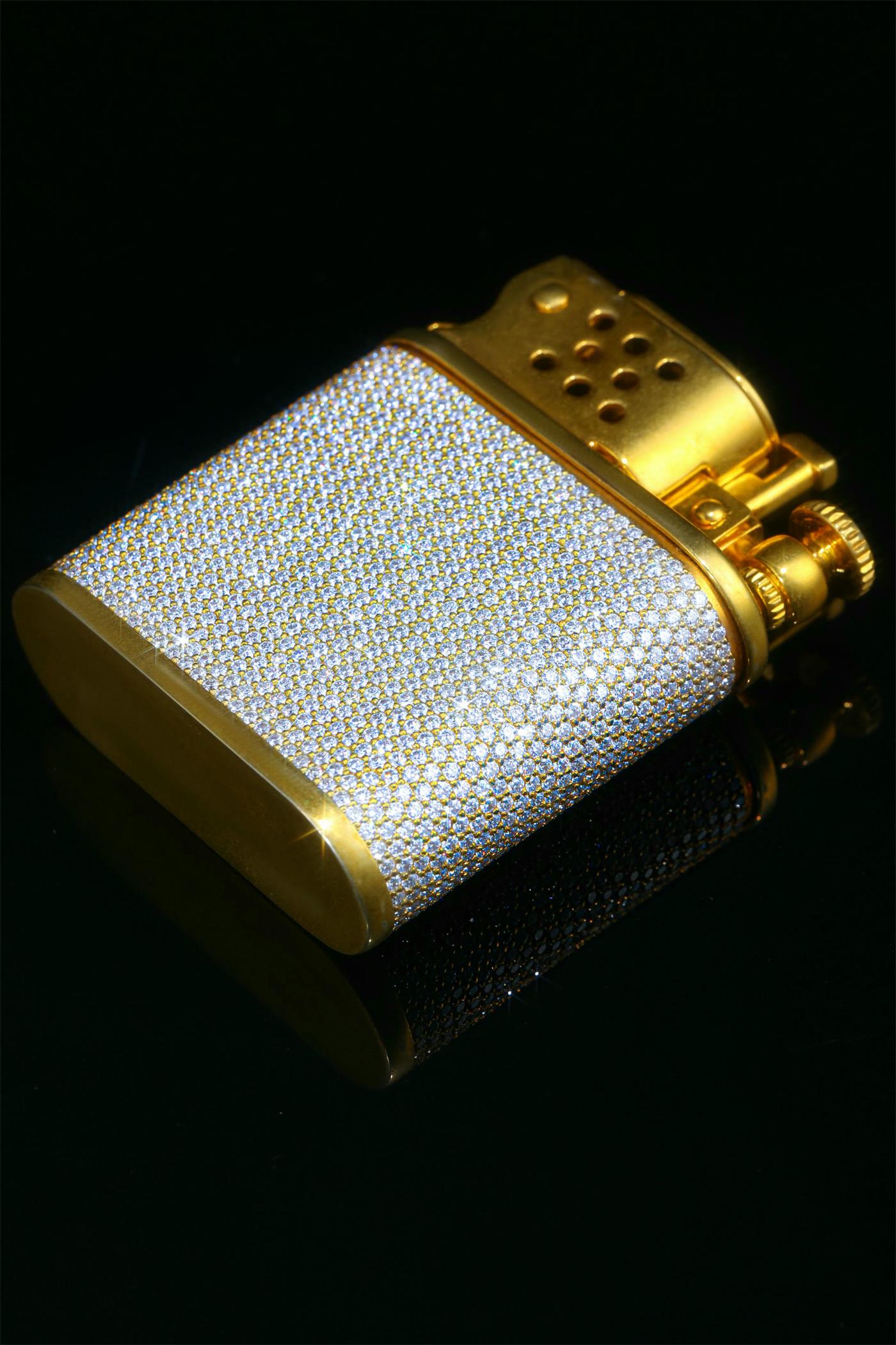 Zorro kerosene lighter made of 18K gold